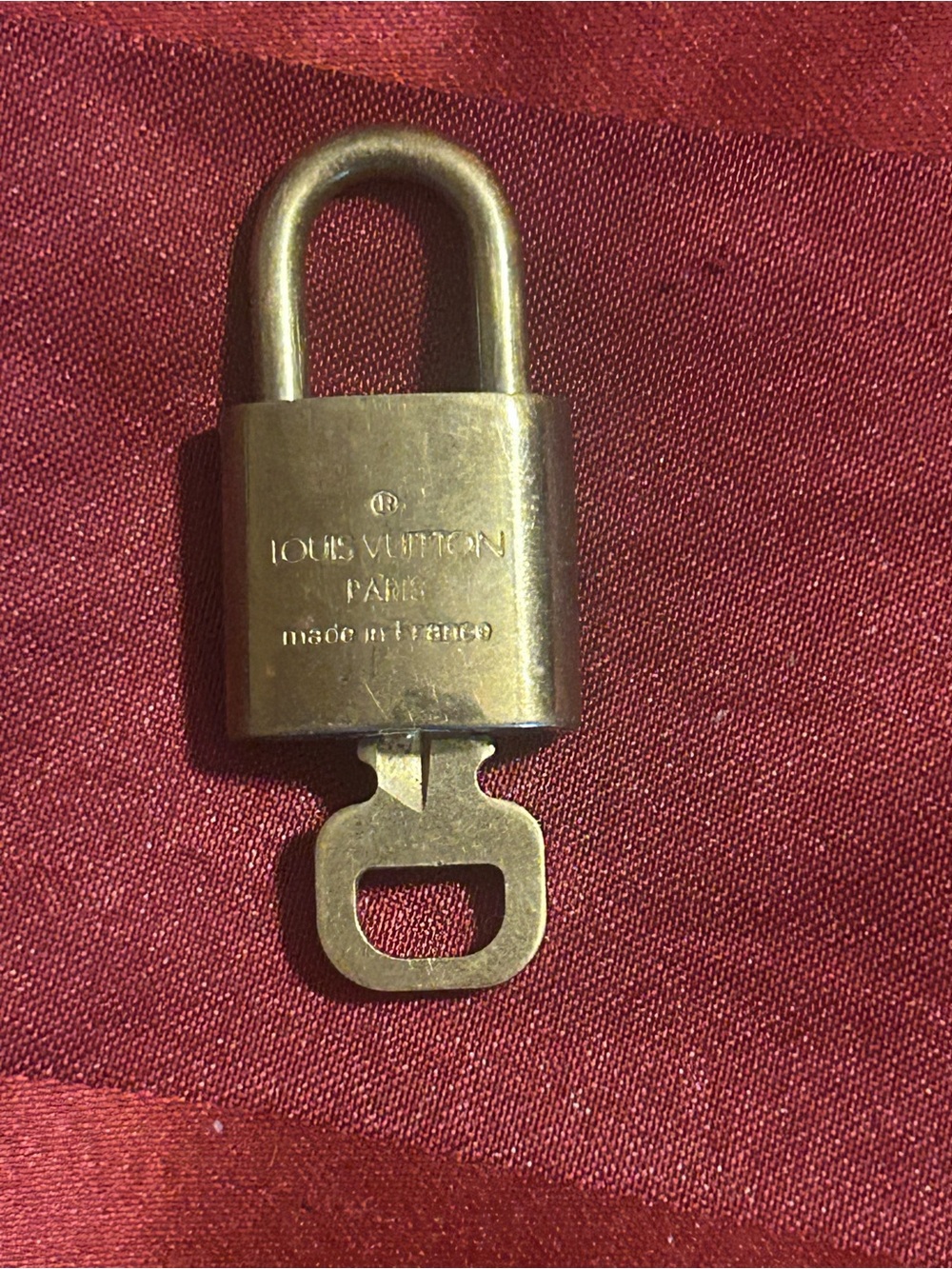 Louis Vuitton lock and key #320